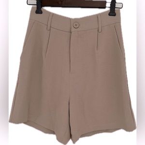 F21 High Waisted Short